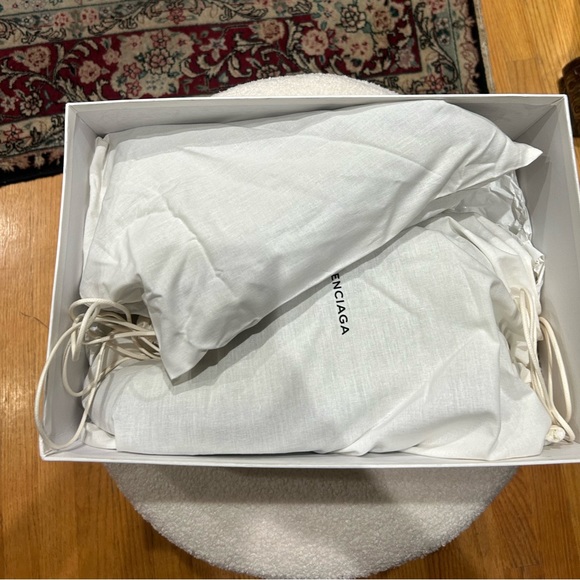 Mens Balenciaga Arena “Size 45E” 11 US - Picture 4 of 6